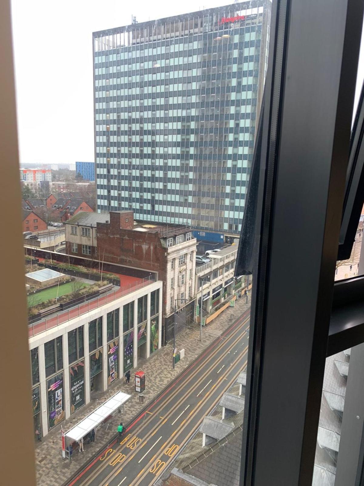 Elegant 2 Bedroom Aparment On Broad Street Apartment *